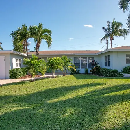 Pompano Beach Getaway